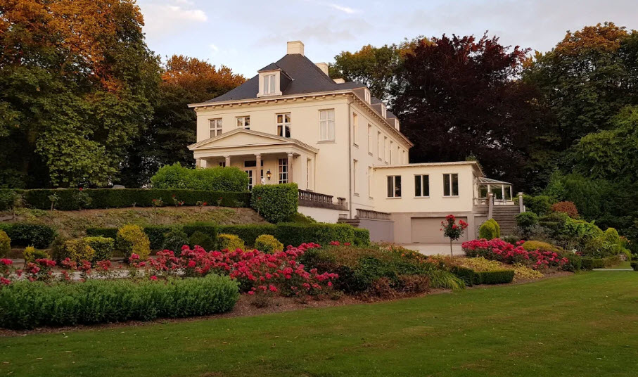 Kasteel Van Battenbroek, Belgium